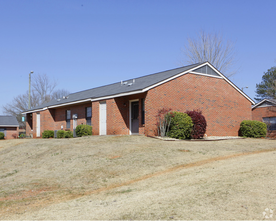 Building Photo - Blountsville Manor