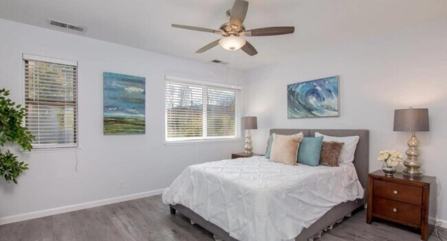 Foto del edificio - 1636 Branham Ln