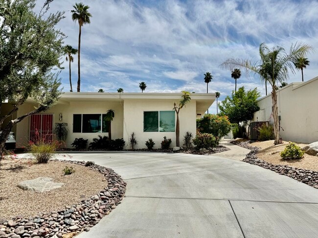 Building Photo - 73607 18th Fairway Ln
