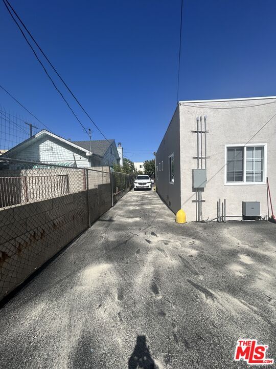 Foto del edificio - 957 N Ardmore Ave