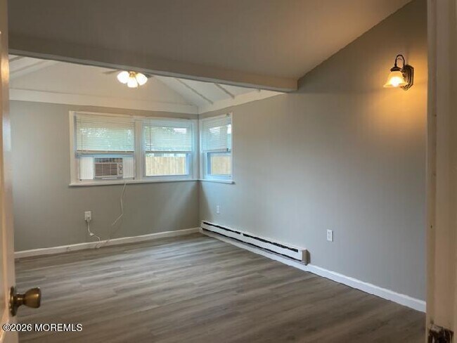 Building Photo - 418 Beach Blvd