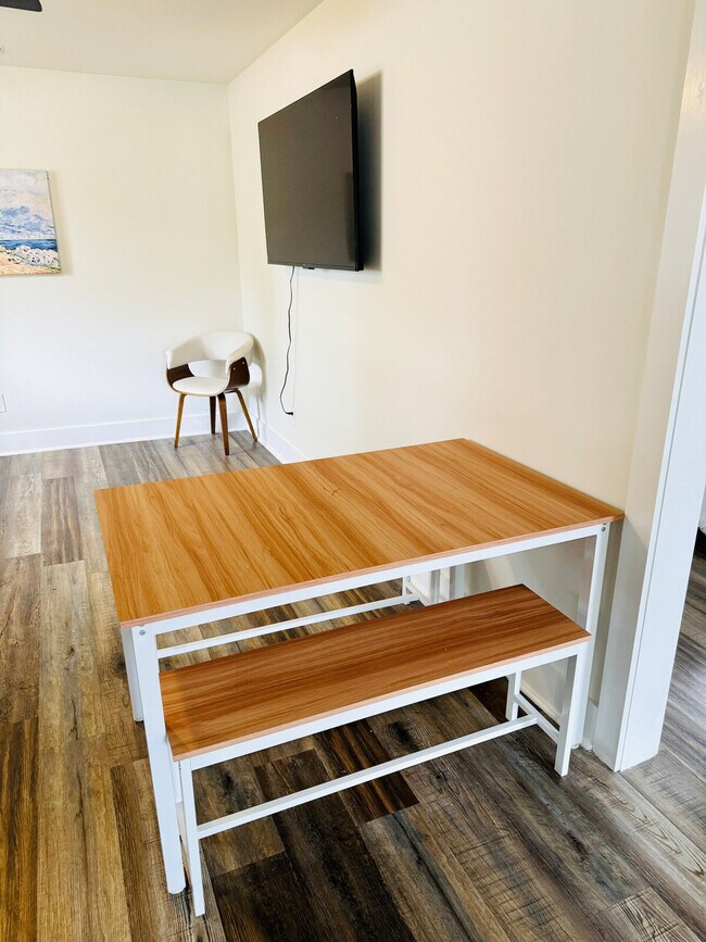 Foto del edificio - 104 Smythe St