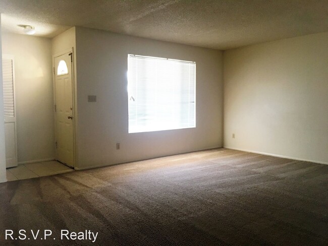 Building Photo - 4 br, 2 bath House - 1933 E Apollo Ave