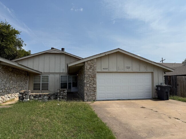 Building Photo - Sheridan Duplexes 05-07