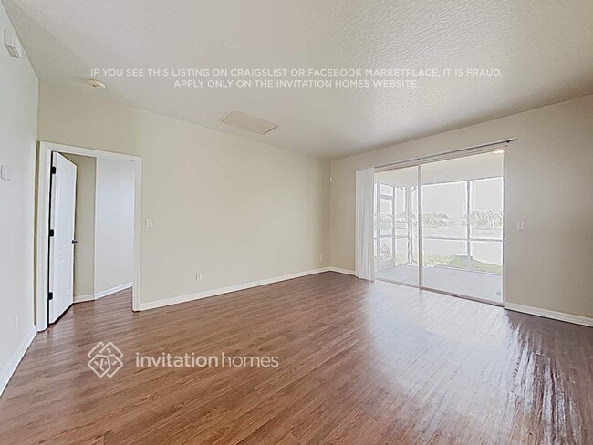 Building Photo - 4926 Buttonwood Dr