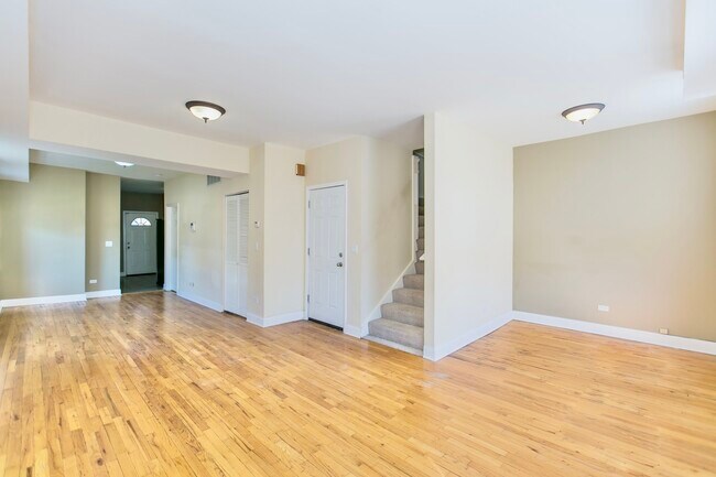 Foto del edificio - 1636 N Spaulding Ave