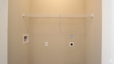 Laundry - 1BR, 1BA - 685 SF - The Foxfire - Brook Lane Apartments