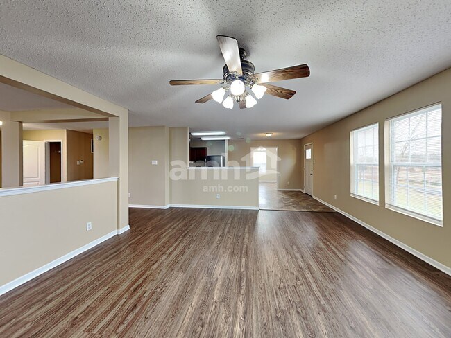 Building Photo - 6847 Tadpole Ct