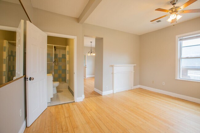 Foto del edificio - Beautiful 3 BR/2 BA Single-Family Home in ...