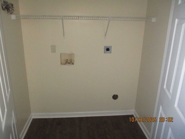 Building Photo - 103 Ducker Ct