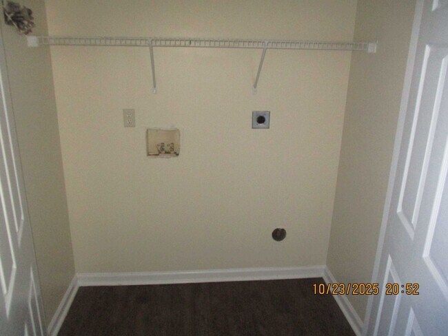 Foto del edificio - 103 Ducker Ct