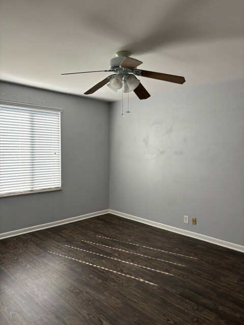 Dormitorio - 2601 Hillsboro Pike