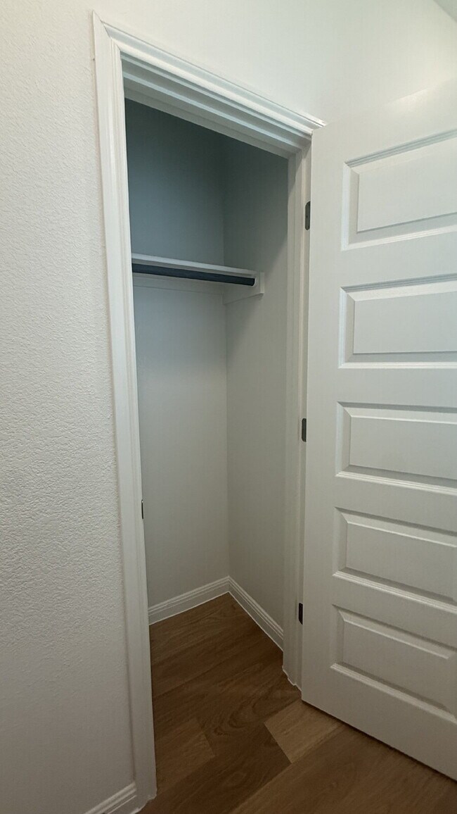 Building Photo - Beautiful, brand new four bedroom, two bathroom home for rent!