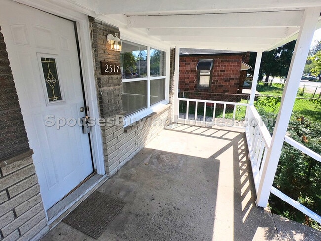 Photo - 2517 S McClure St House