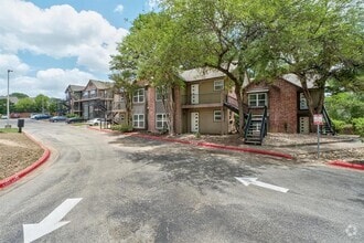 Building Photo - 3604 Clawson Rd