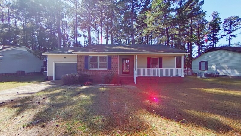 Primary Photo - 928 Winterberry Dr