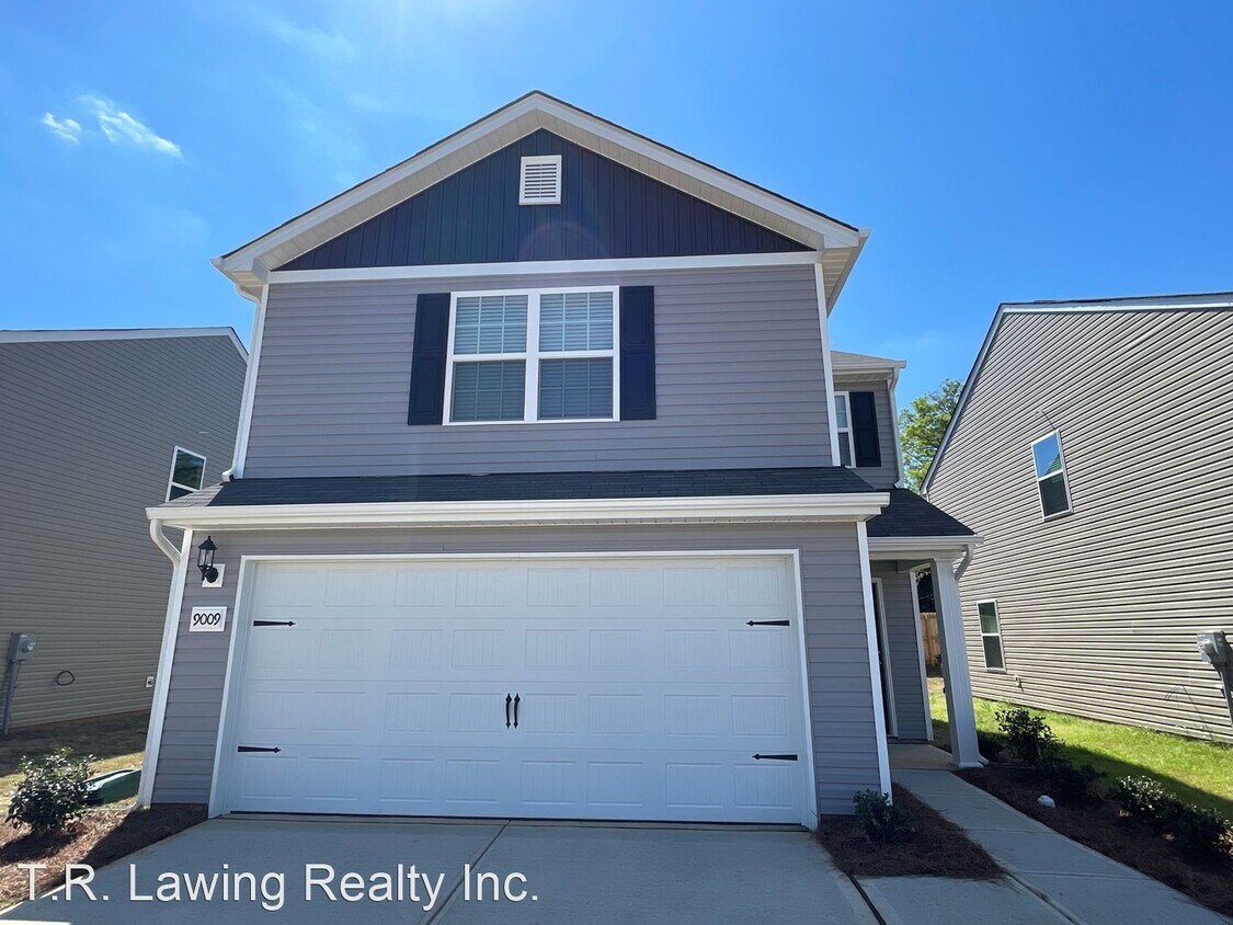 Primary Photo - 3 br, 2.5 bath House - 9009 Creedmore Hill...
