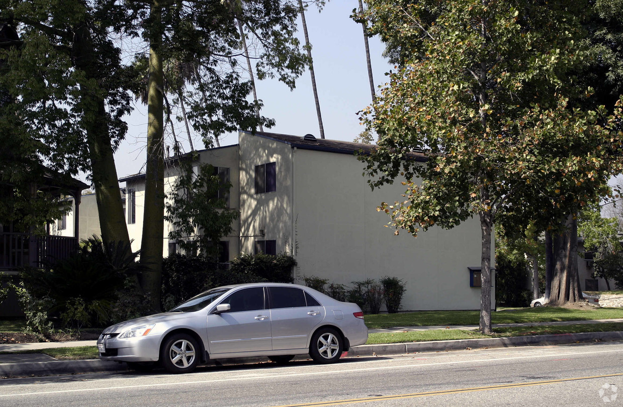 Building Photo - 180 E Fillmore St