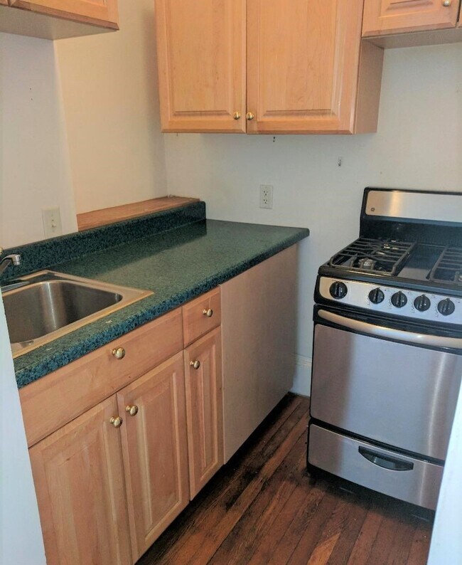 Foto del edificio - 1318 Commonwealth Ave