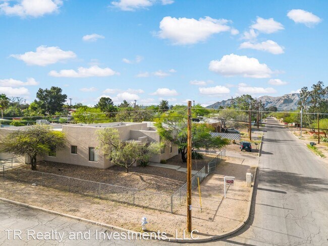 Foto del edificio - 4 br, 2 bath House - 1317 N Howard Boulevard