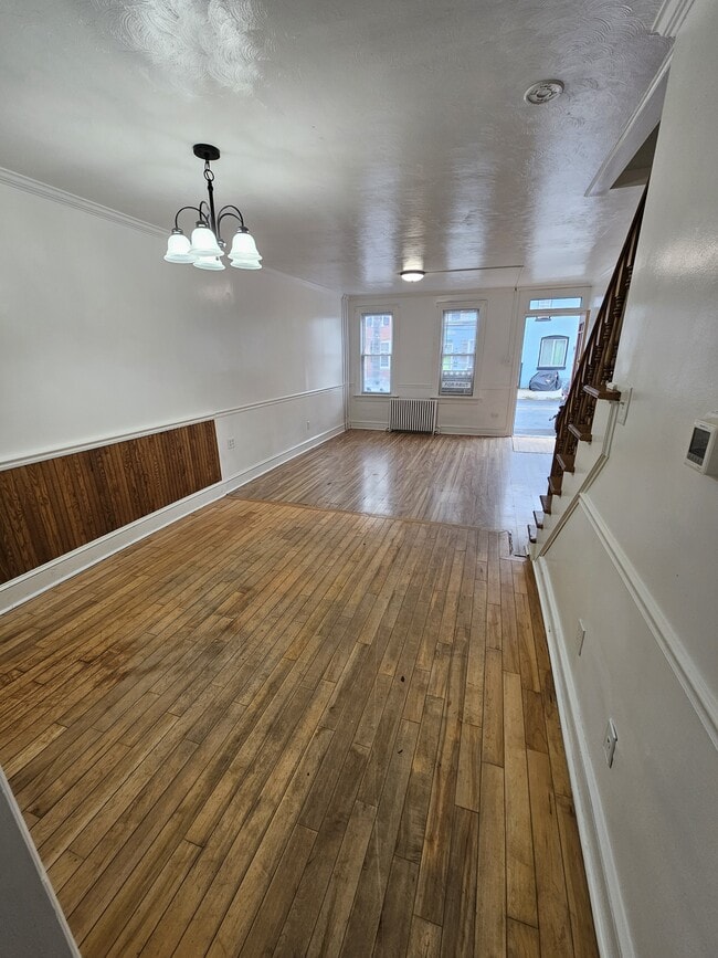 Foto del edificio - 633 1st St
