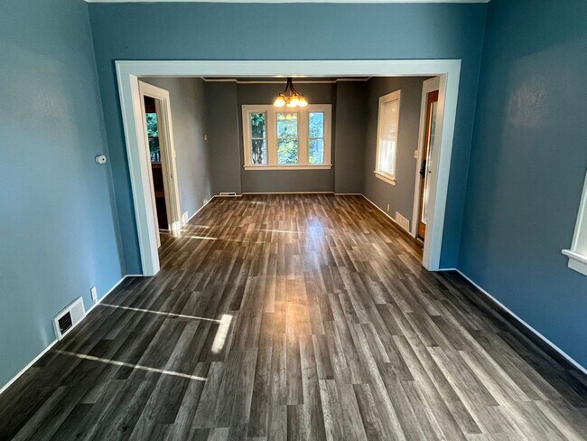 Building Photo - 3 Bed 1 Bath Single Family Home in Wausau
