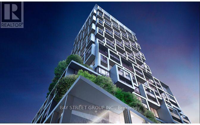 Photo principale - 8-1518 Hillsdale Ave E