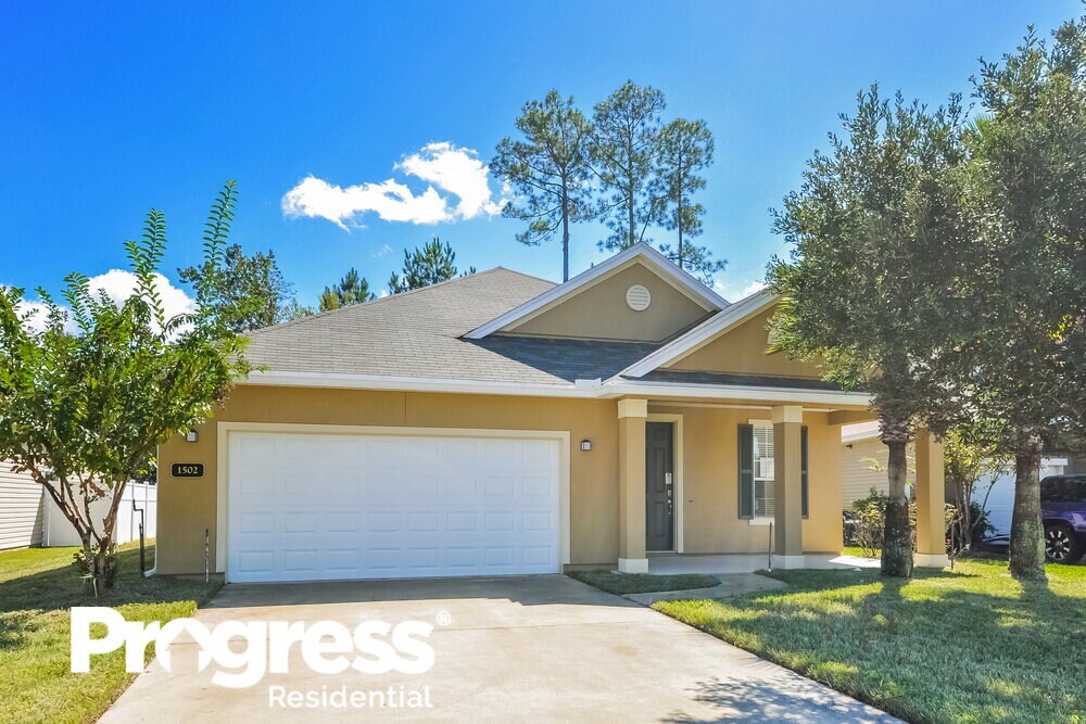 1502 Oldenburg Dr, Jacksonville, FL 32218 House Rental in