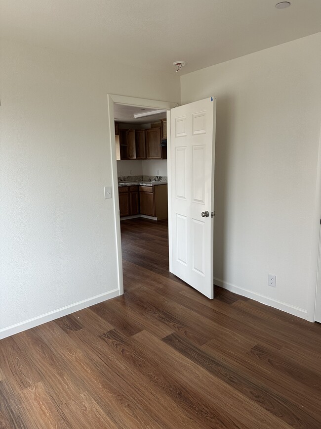 Foto del edificio - 1907 W 4th St