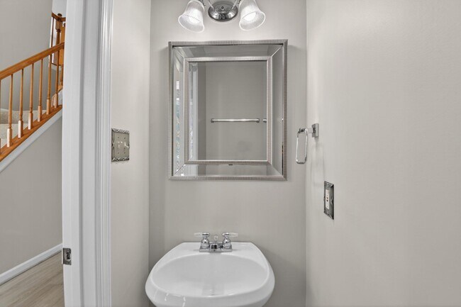 Building Photo - 4315 Castletower Ct