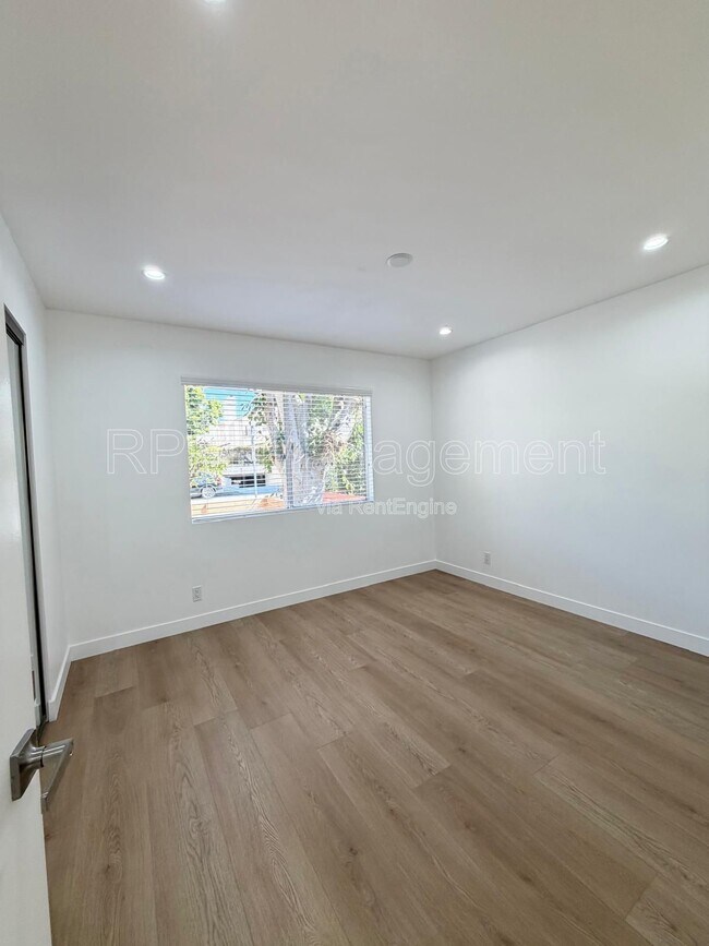 Foto del edificio - 2336 34th St