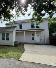 Building Photo - 3701 Derbigny St