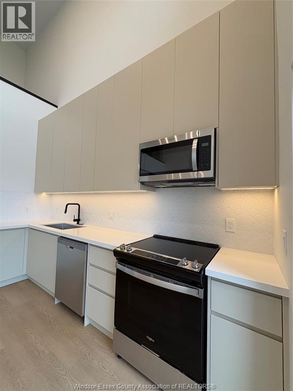Photo du bâtiment - 4400 Laurier Pkwy