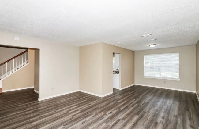 Building Photo - 16126 Majestic Glen Ln