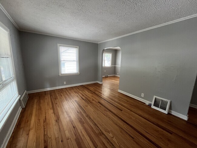 Foto del edificio - 7023 N 33rd St