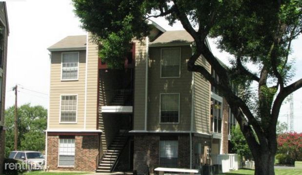 Foto del edificio - 1441 Contour Dr
