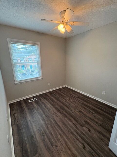 Photo - 2700 Thackery Rd Townhome