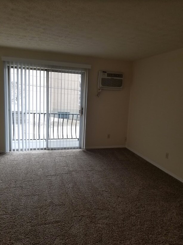 Foto del edificio - 302 Oak St