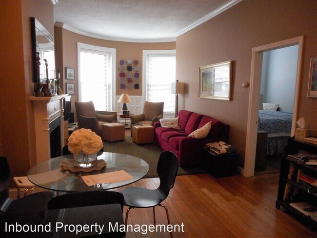 Foto del edificio - 896 Beacon St