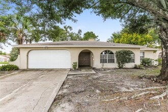 Building Photo - 200 Odham Dr