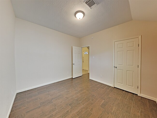 Foto del edificio - 3618 Cross Green Ln