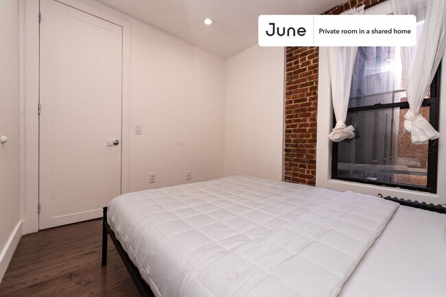 Foto del edificio - Room in Shared 4 bed/2 bath home in West Harlem