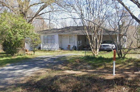 Primary Photo - 2 Bedroom, 1 bath apartment in a duplex