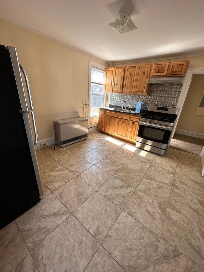 Photo - 12-14 Saint Louis St Apartment