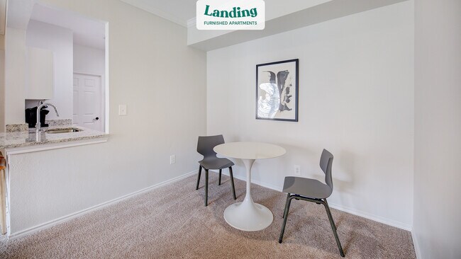 Foto del edificio - 2501 Oak Hill Cir