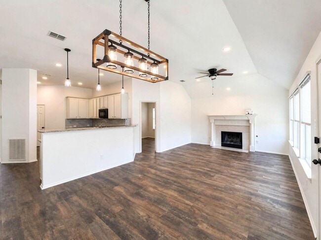Building Photo - 9903 Presthope Dr