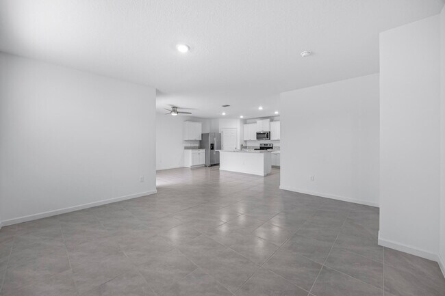 Building Photo - 257 Bubbling Ln