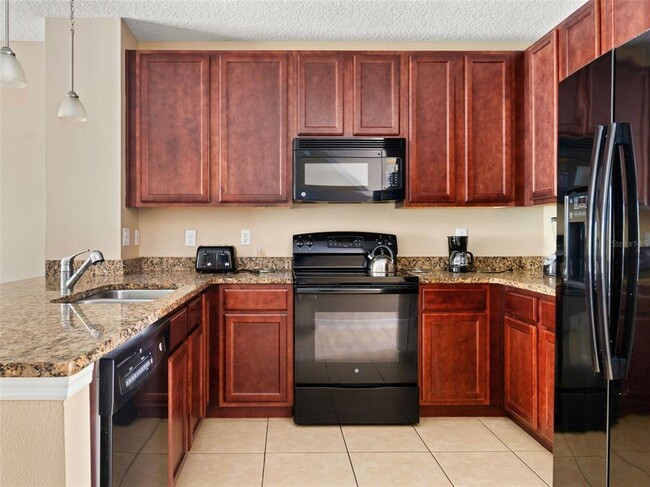 Building Photo - 1448 Chelsea Dr