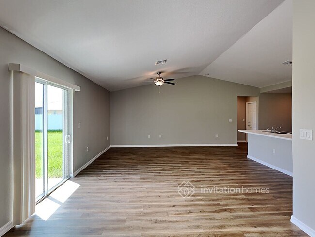Foto del edificio - 426 NW 7th St