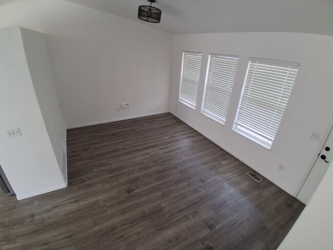Foto del edificio - 3051 Waterleaf Way